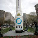 唯一の被爆国・日本、「核兵器禁止条約」批准せず…米国の核の傘に隠れる際どい立場
