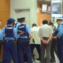 新幹線焼身自殺で“無防備”バレたJRが模倣犯を大警戒中！　大量職務質問はいつまで続く？