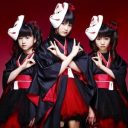 Babymetal、英寿司店と提携したアルバムイベントをロンドンで開催