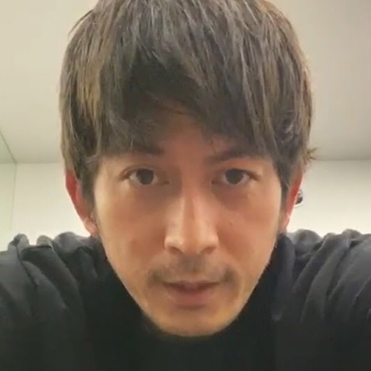 岡田准一の動画にyoutuberが物申す 木村拓哉や城島茂と共通する オジサン感がかわいい 日刊サイゾー